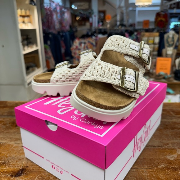 NIB/NWT Cream Macrame Sandals by Corkys - Picture 5 of 6